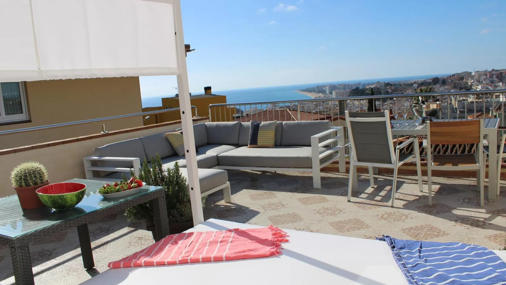 בלאנס Desing House Panorama Beach ספרד